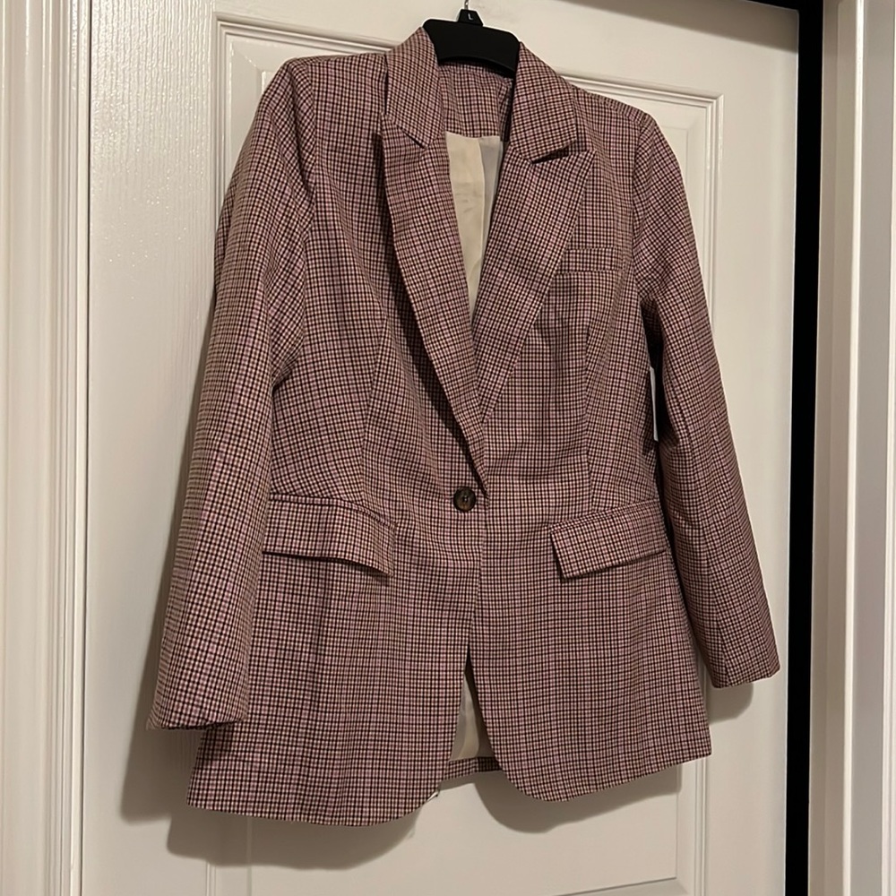 NWT Single Button Blazer